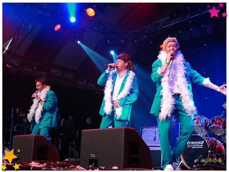 Glitterbal voor mensen met beperking in Schaijk