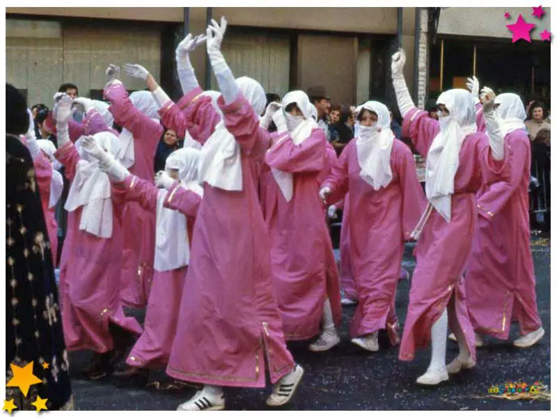 Flyers met fatsoensregels voor asielzoekers