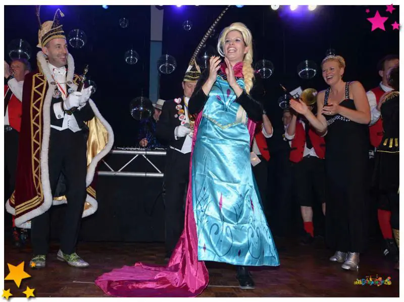 Wie wordt de nieuwe Moeskoningin 2016?