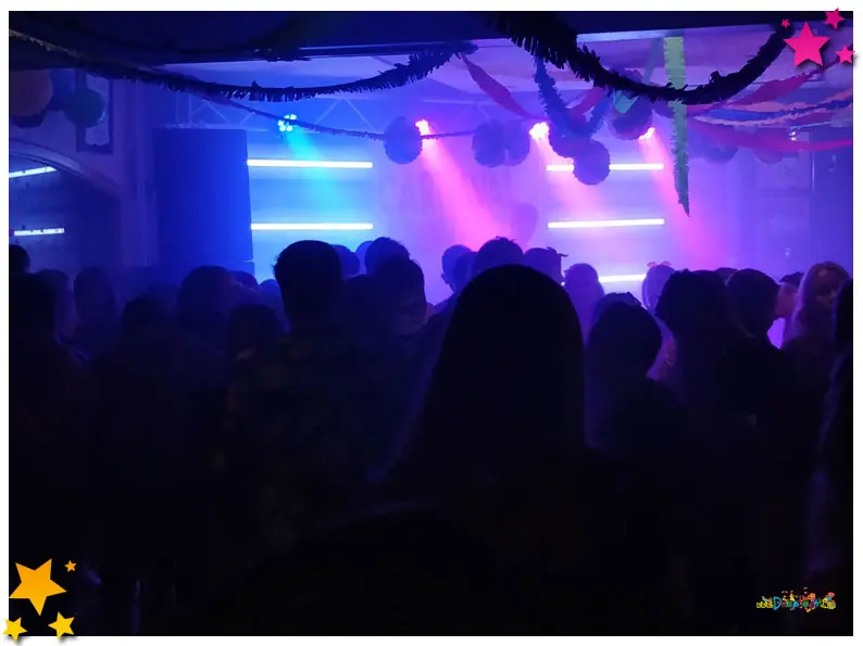 Eerste editie Carnaval Loverz spetterend van start