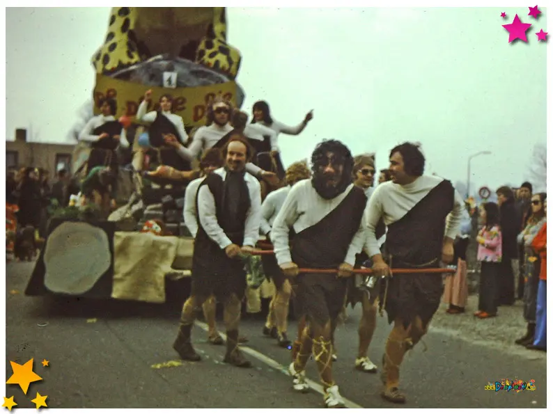 Carnavalsoptocht Schaijk 1975 bijgewerkt