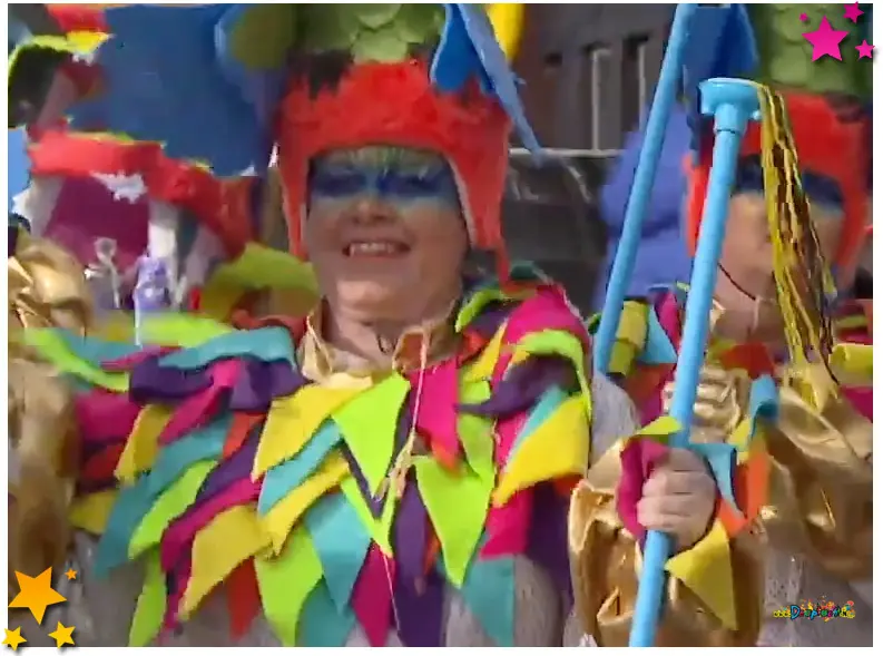 Pronkzitting en optocht Moesland later