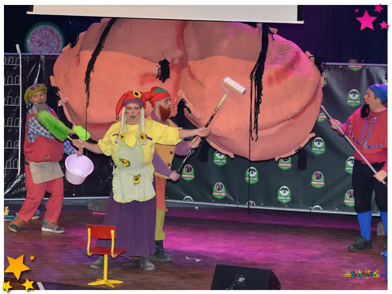 Pronkzitting in weekend 6 en 7 mei