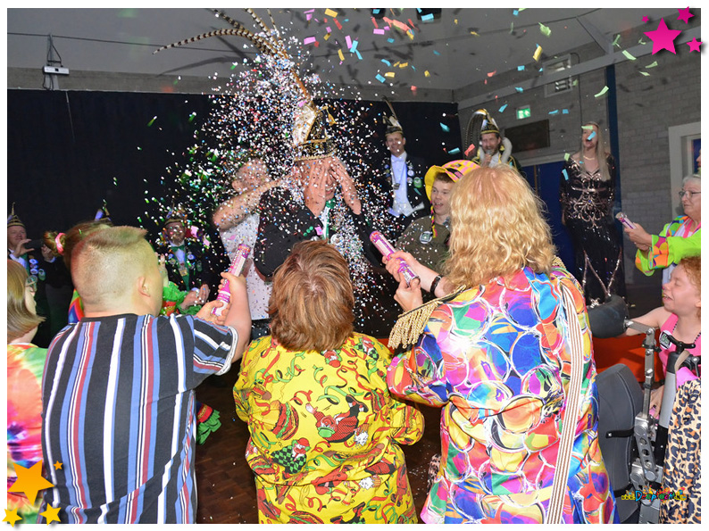 Foto’s 66 Jaar Moesland voor De Eenhoorn, De Dolfijn en de Vlinder