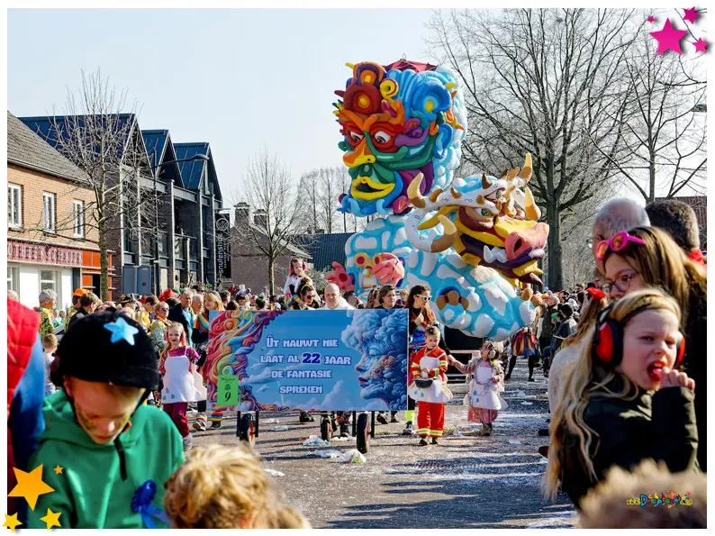 BD: Waarom is deze carnavalsoptocht zo populair?
