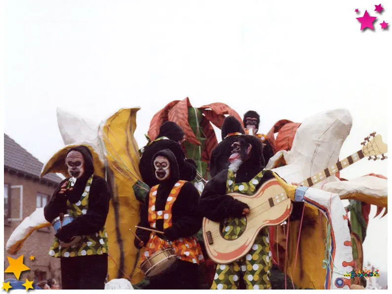 Carnavalsoptocht Schaijk 1979 - 't Kôs Kôjer