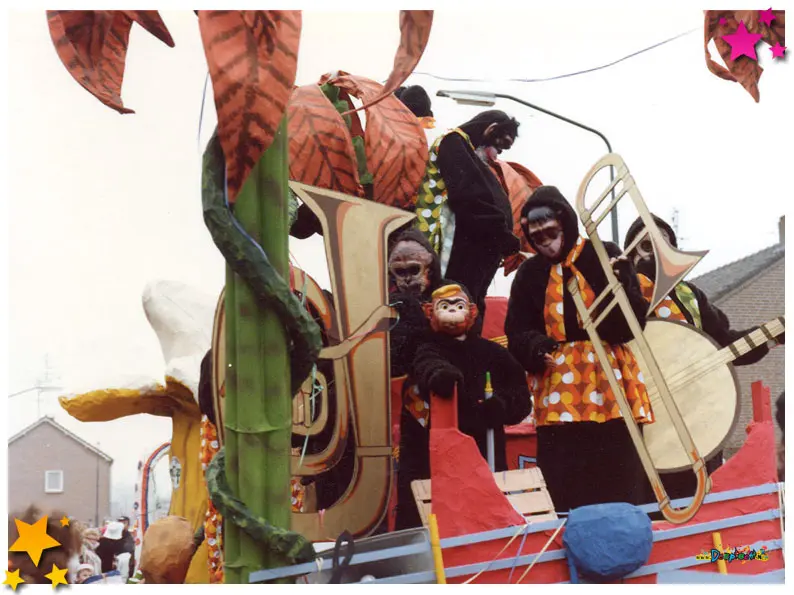 Carnavalsoptocht Schaijk 1979 - 't Kôs Kôjer