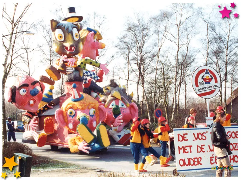 Foto's carnavalsoptochten 1983