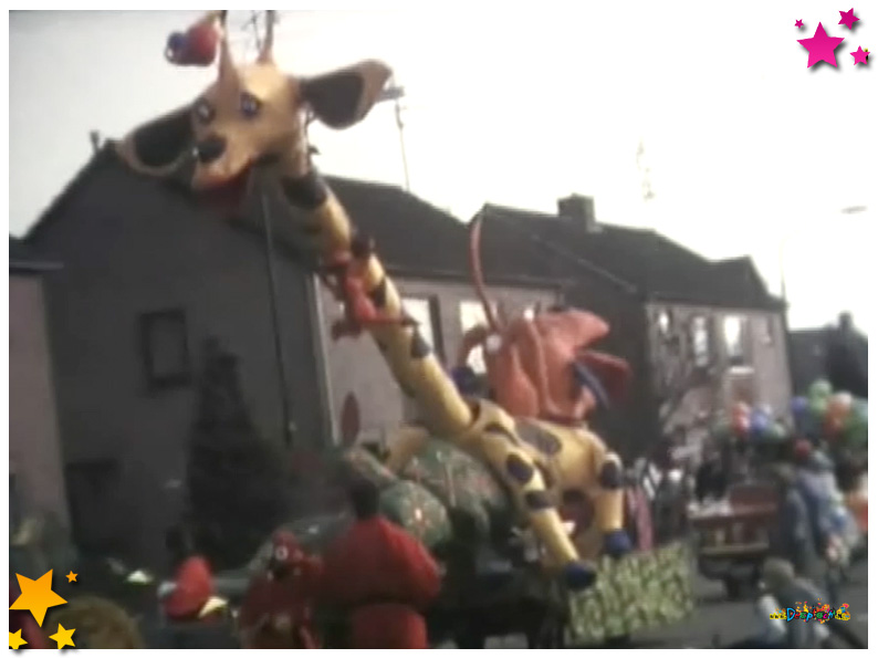 Deelname De Runzotten aan optocht Schaijk 1980